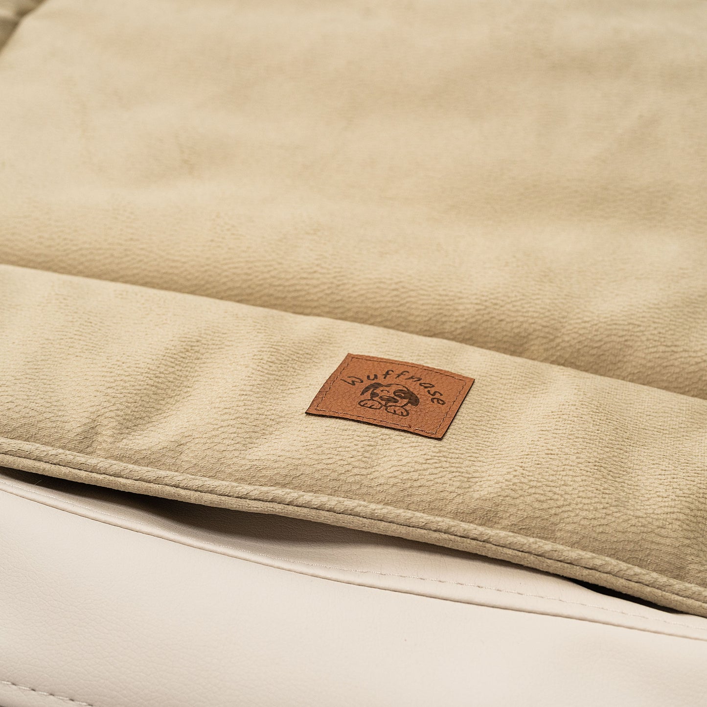 Orthopädisches Hundebett Pfotenruhe im Set mit Anti-Haar Decke Ella – BEIGE/BEIGE